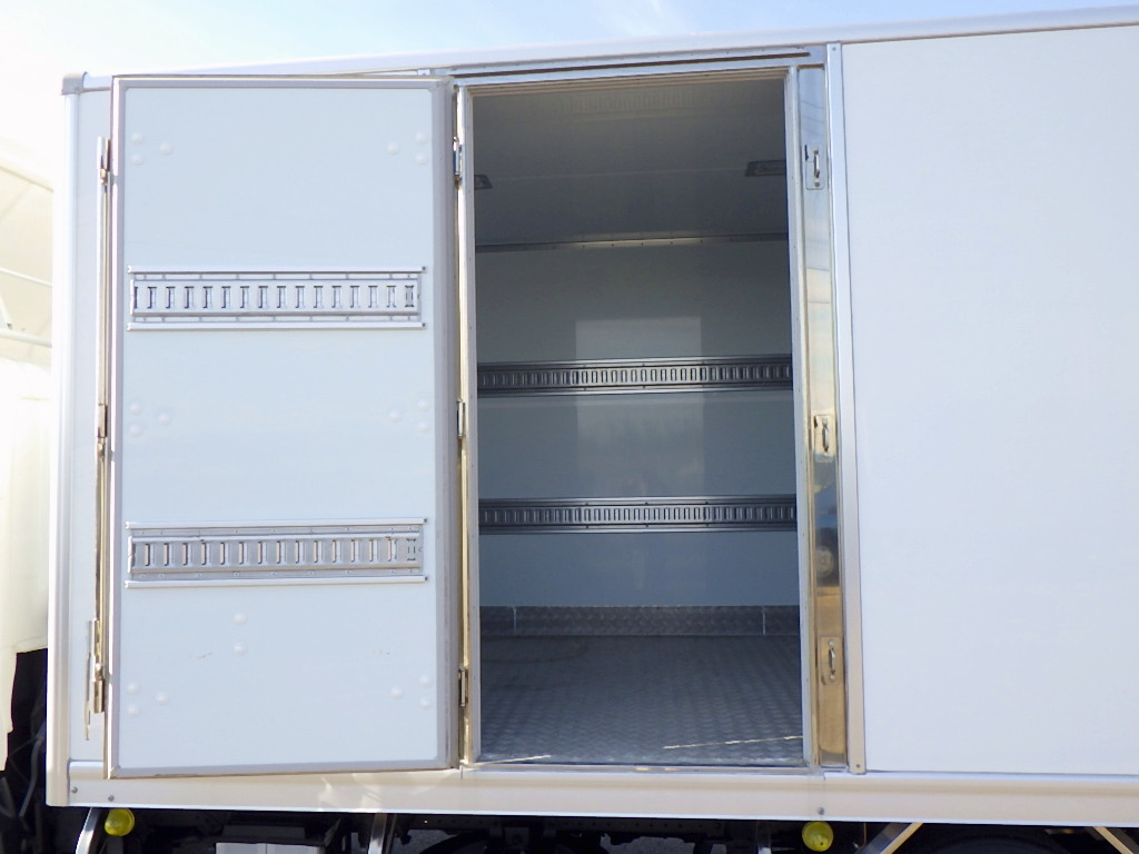 日野 デュトロ 2RG-XZU710M(2WD)の写真16