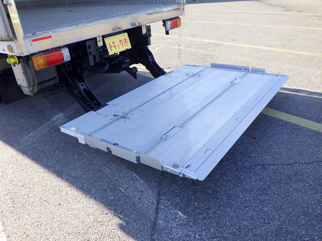 日野 デュトロ 2RG-XZU710M(2WD)の写真23