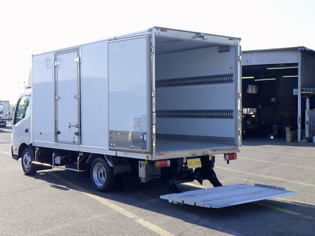 日野 デュトロ 2RG-XZU710M(2WD)の写真25