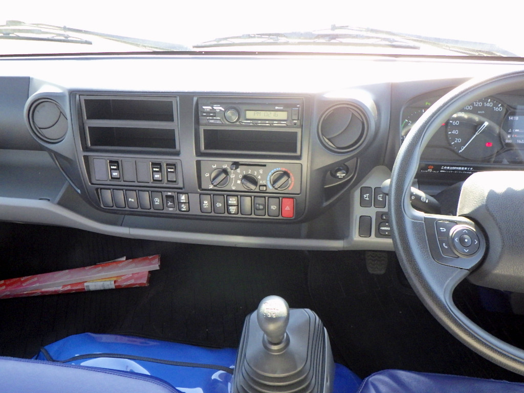 日野 デュトロ 2RG-XZU710M(2WD)の写真37