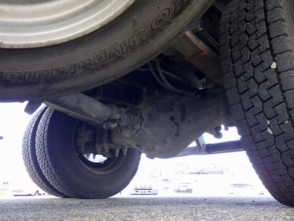 三菱 キャンター 2PG-FEBM0(2WD)の写真26