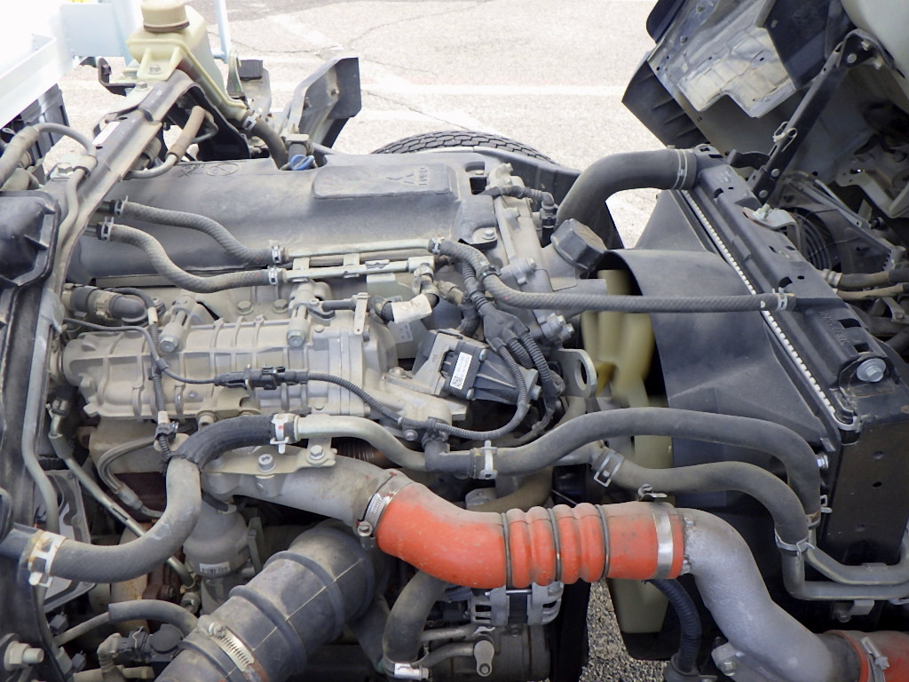 三菱 キャンター 2PG-FEBM0(2WD)の写真27