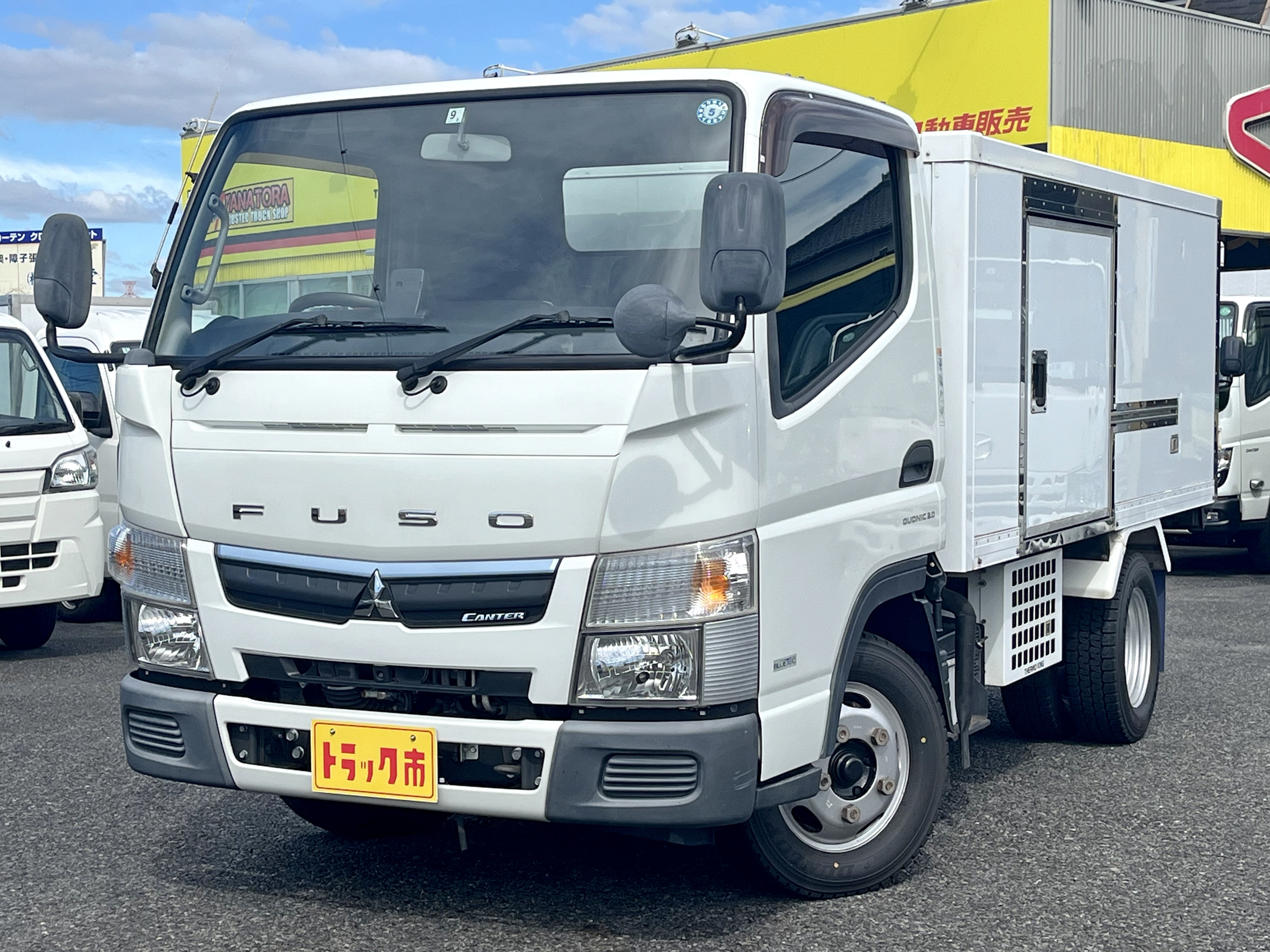お買い得な2トンの中温冷凍車♪人気のオートマが入庫です☆|三菱 キャンター TPG-FBA20(2WD)の写真1