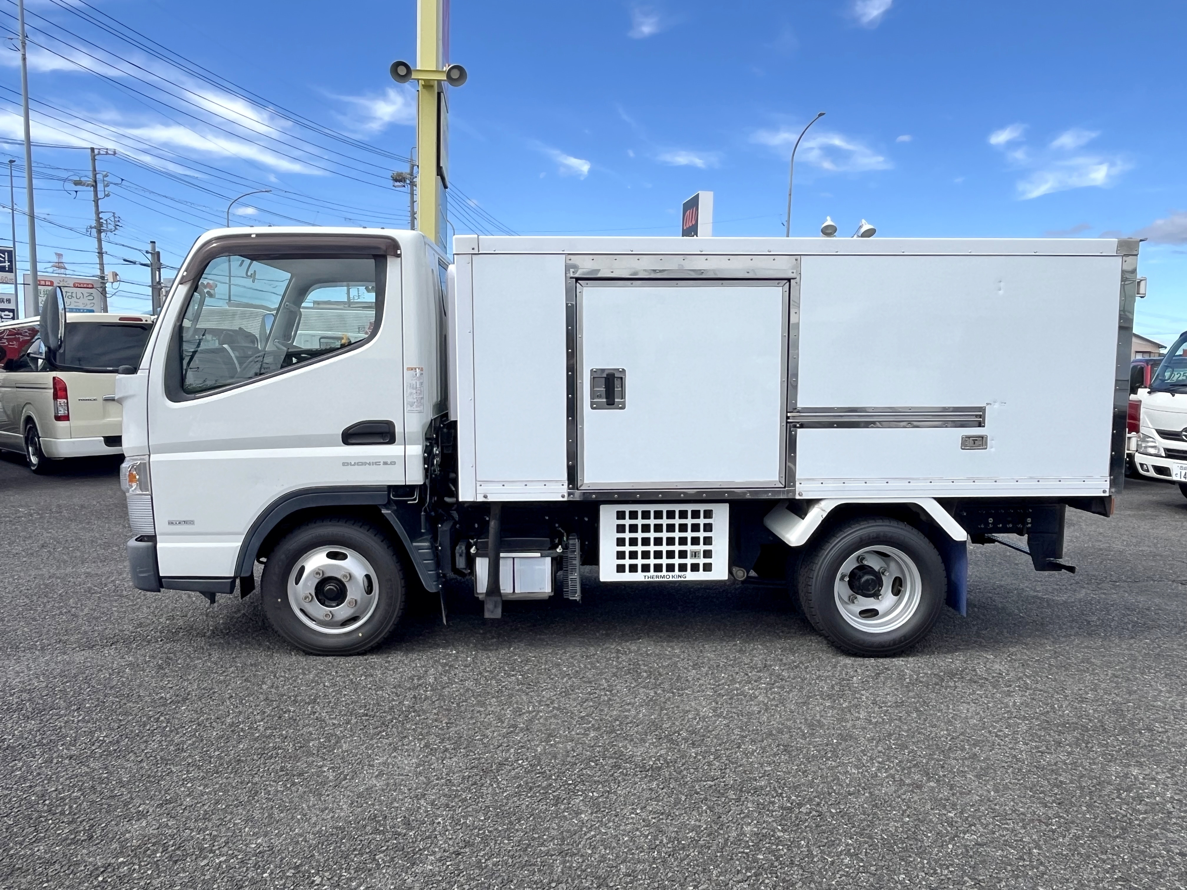 4ナンバーサイズで小回り楽々♪街中の狭い道でもガンガン走って頂けます!!|三菱 キャンター TPG-FBA20(2WD)の写真5