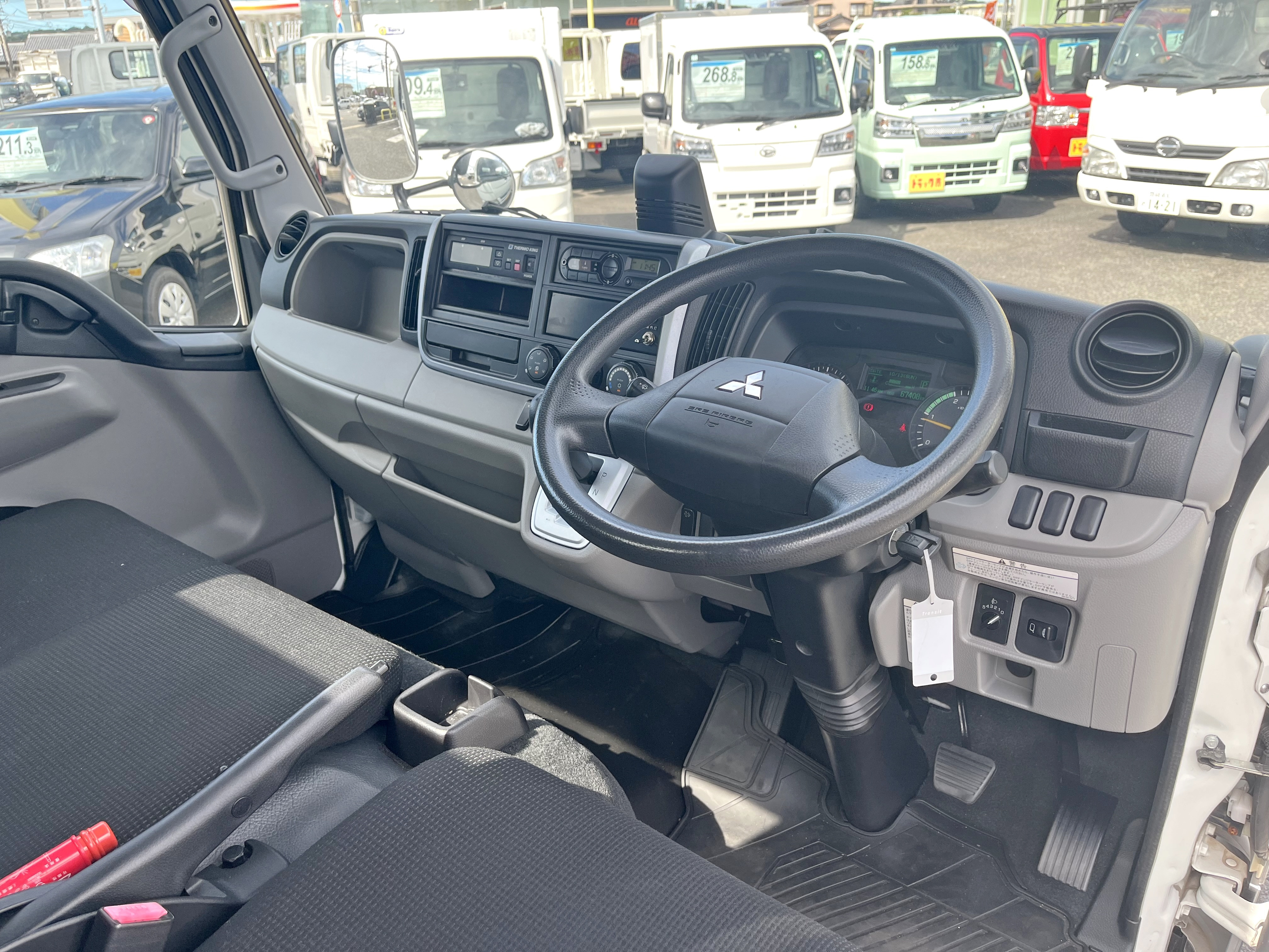 三菱 キャンター TPG-FBA20(2WD)の写真19