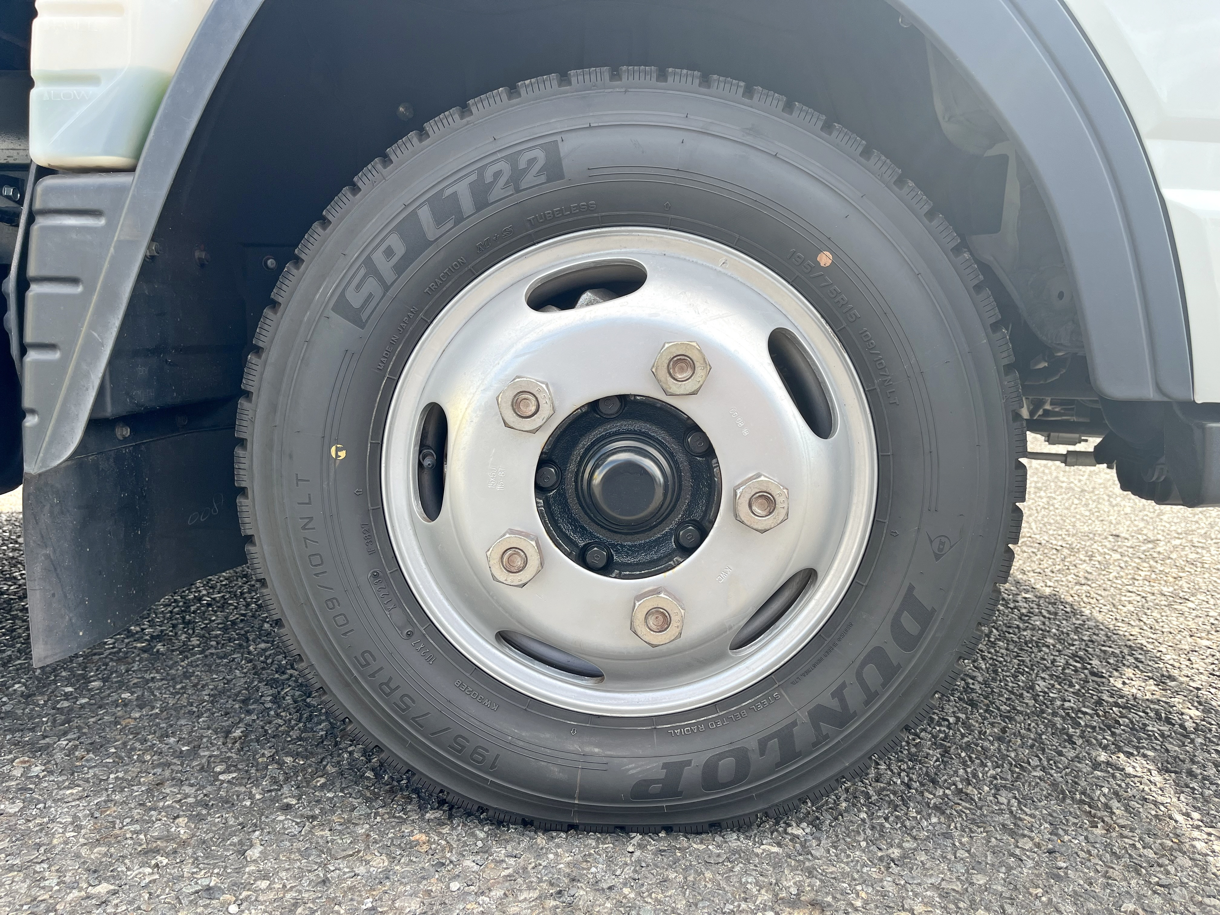 三菱 キャンター TPG-FBA20(2WD)の写真45