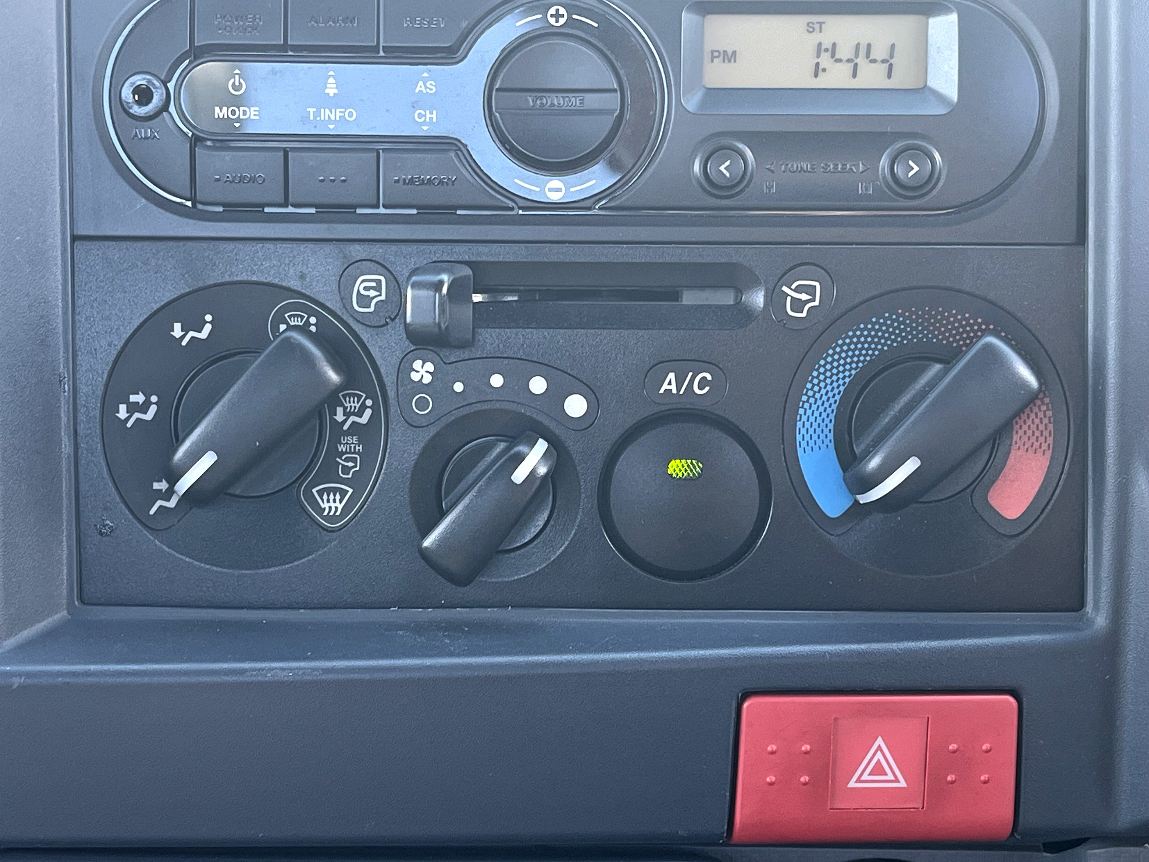 マツダ タイタン TRG-LHR85A(2WD)の写真18