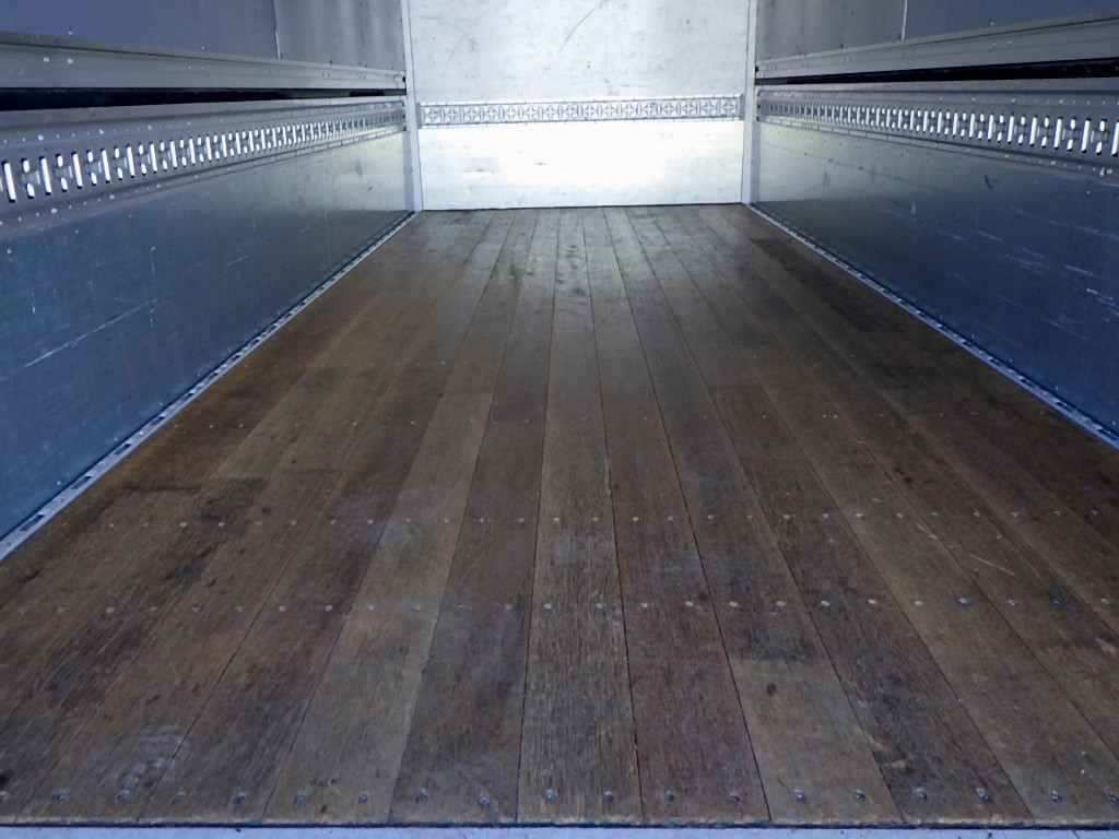 日野 デュトロ TSG-XKU650M(2WD)の写真32