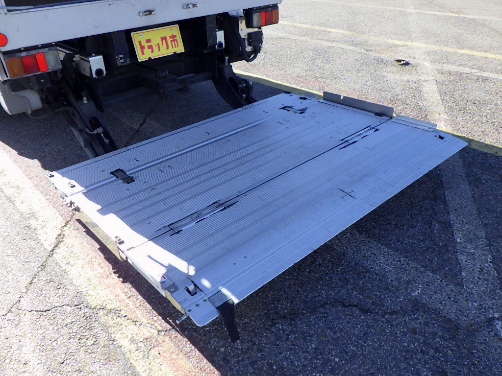 日野 デュトロ TSG-XKU650M(2WD)の写真34