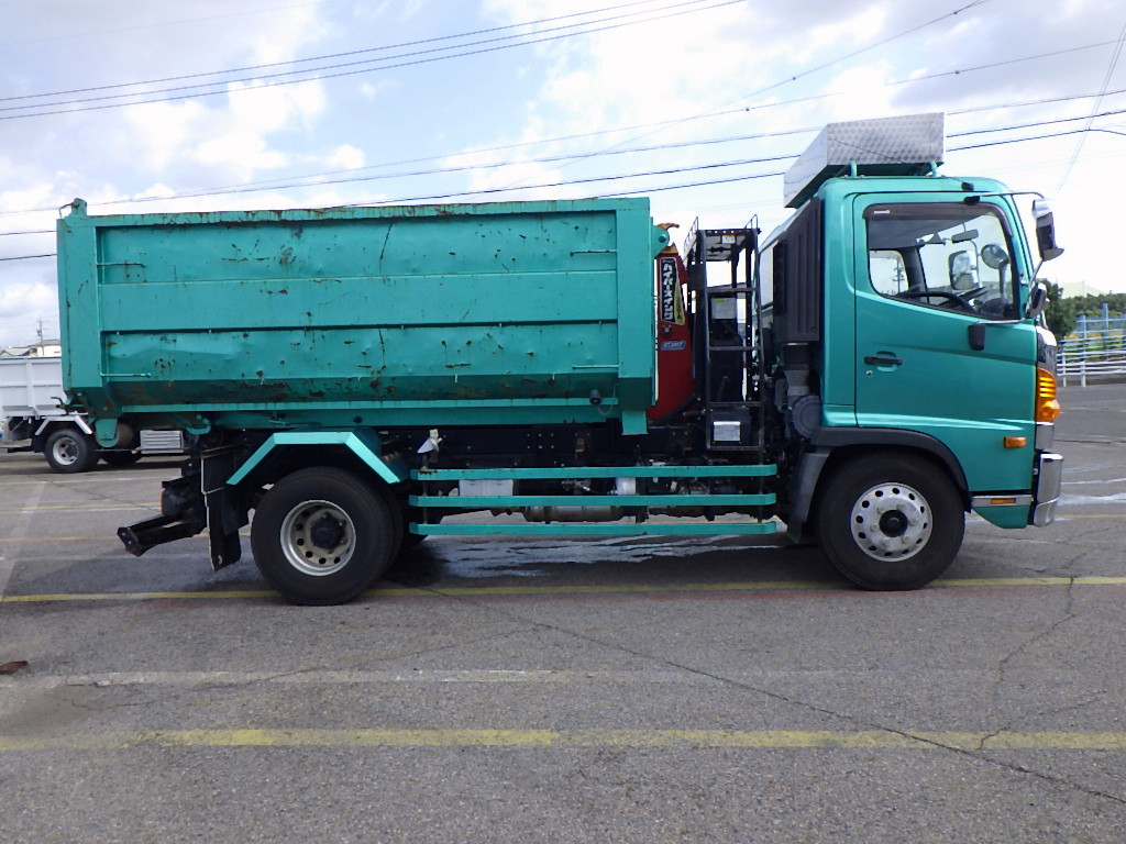 日野 レンジャー TKG-FC9JEAA(2WD)の写真5