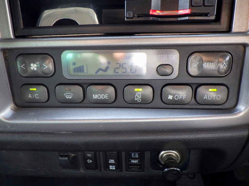 日野 レンジャー TKG-FC9JEAA(2WD)の写真15