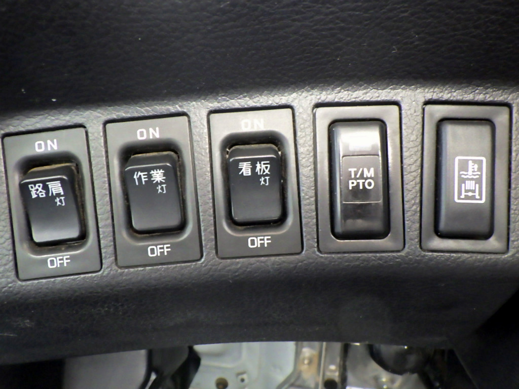 日野 レンジャー TKG-FC9JEAA(2WD)の写真17