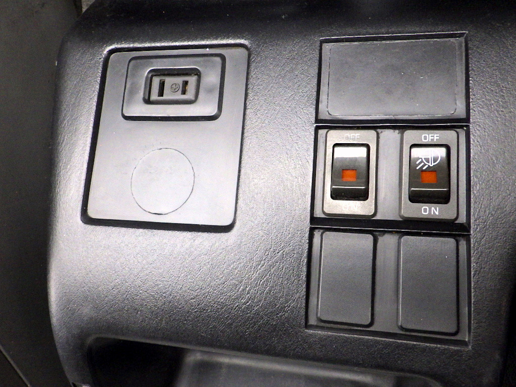 いすゞ ギガ LKG-CYY77AY(6x4)の写真21