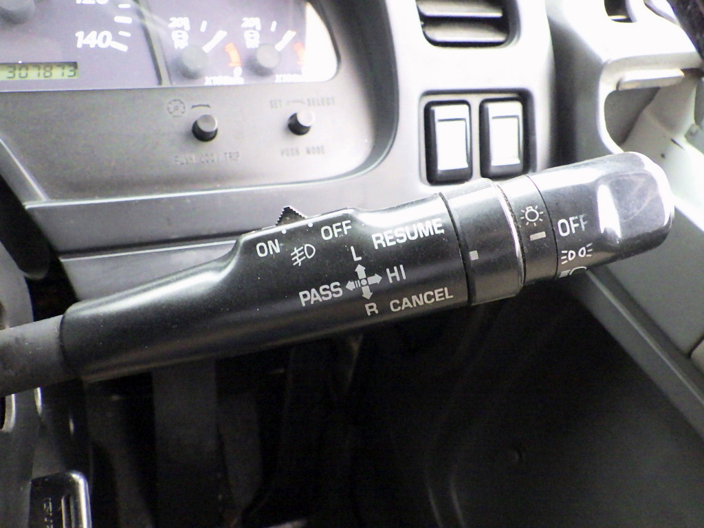 いすゞ ギガ LKG-CYY77AY(6x4)の写真23