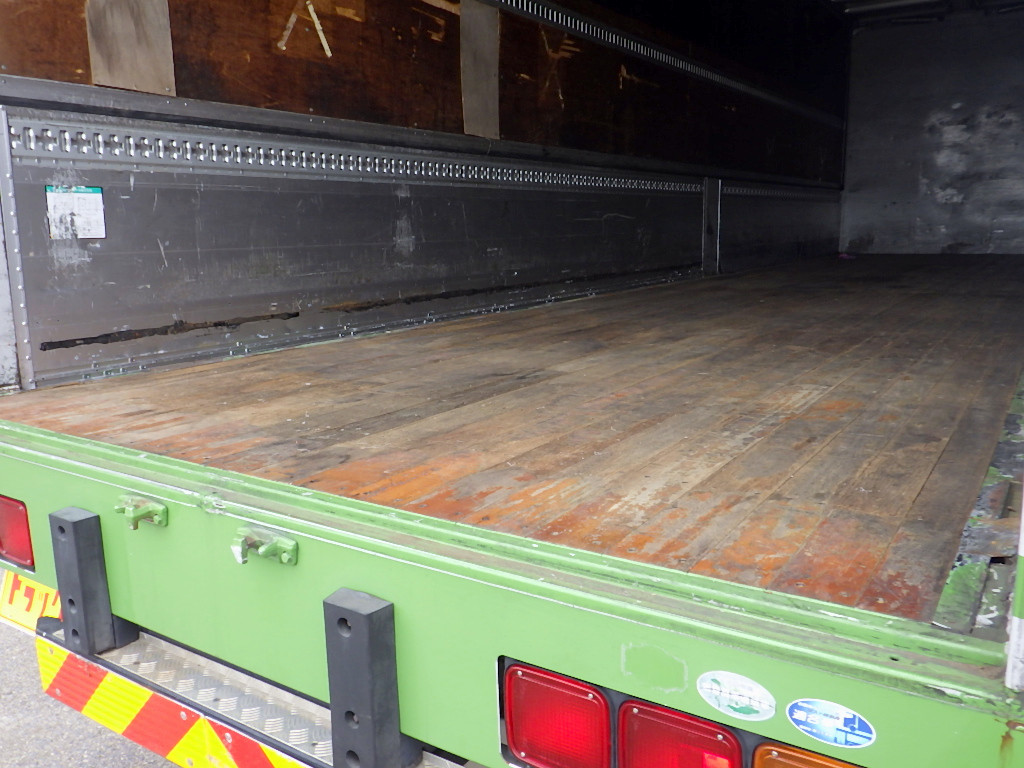 いすゞ ギガ LKG-CYY77AY(6x4)の写真39