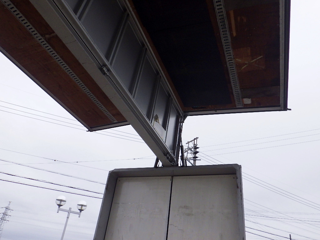 いすゞ ギガ LKG-CYY77AY(6x4)の写真43