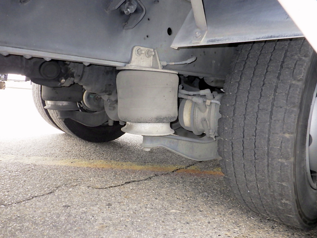 いすゞ ギガ LKG-CYY77AY(6x4)の写真44