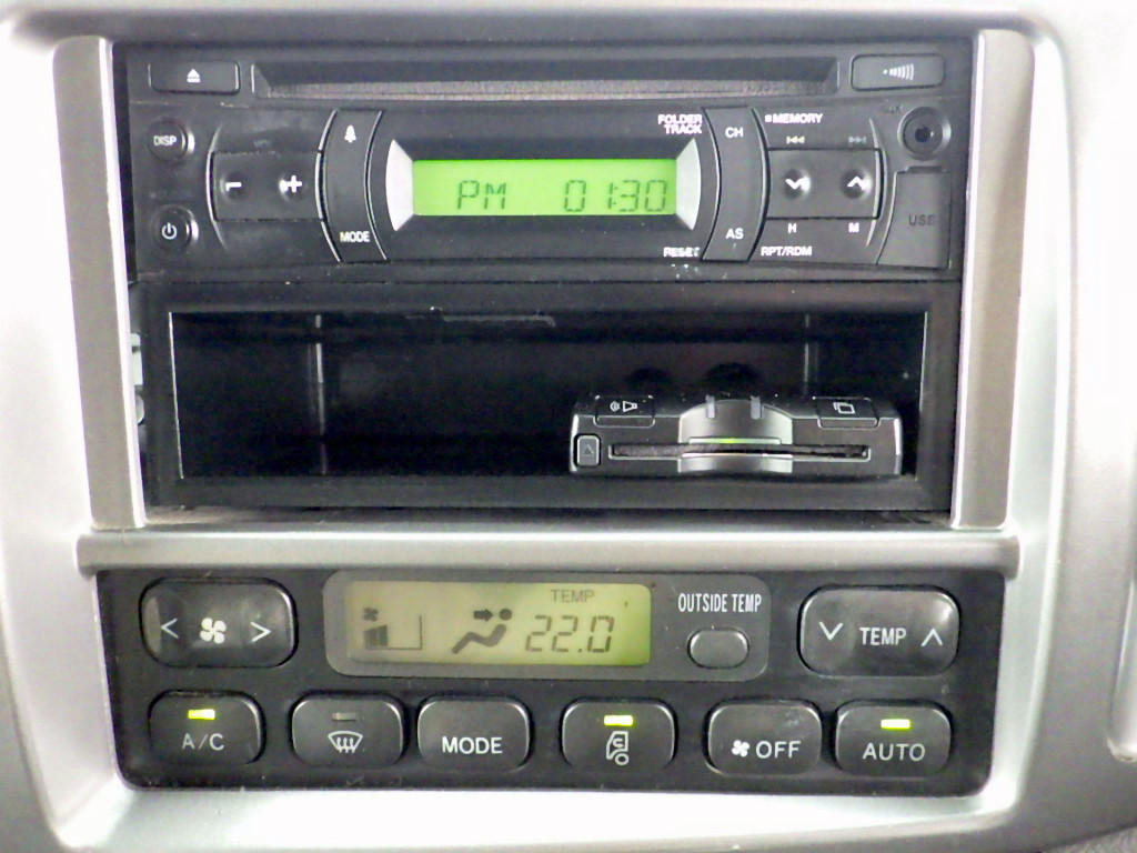 日野 レンジャー TKG-GD7JJAA(2WD)の写真15