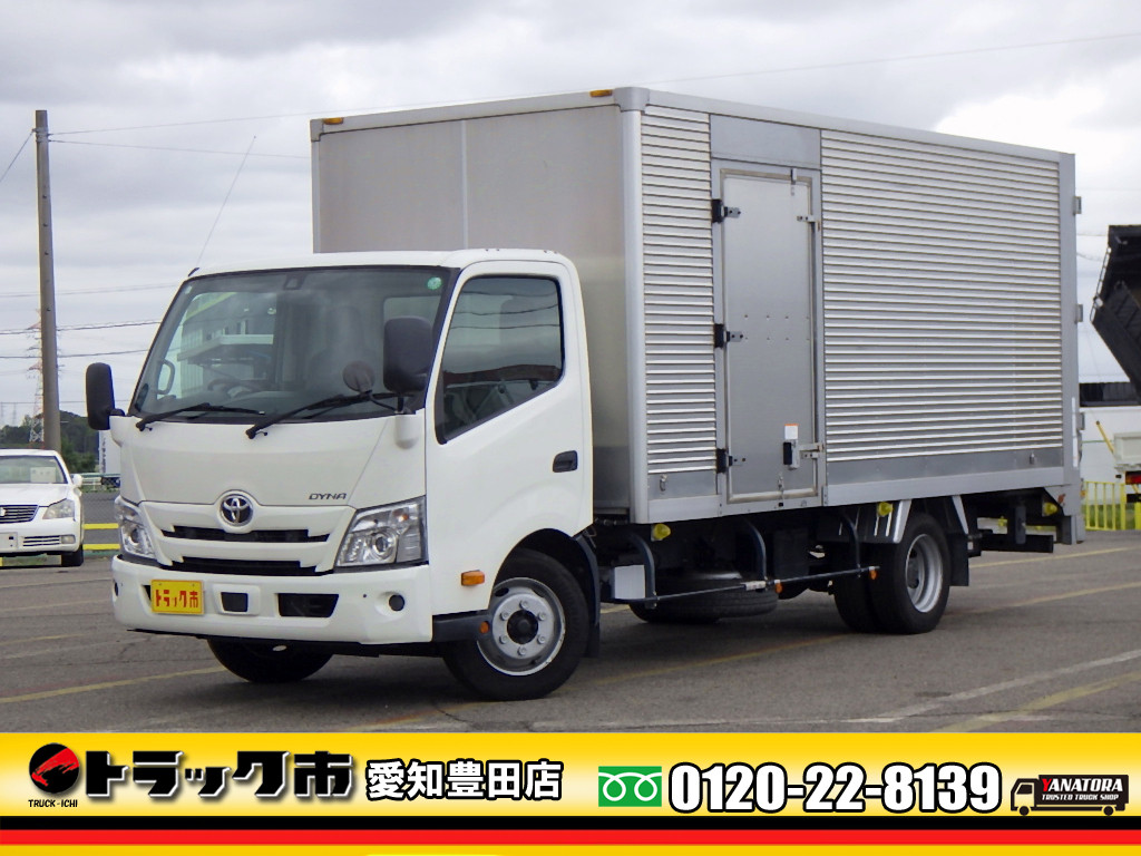 トヨタ ダイナ 2RG-XZU722(2WD)の写真1