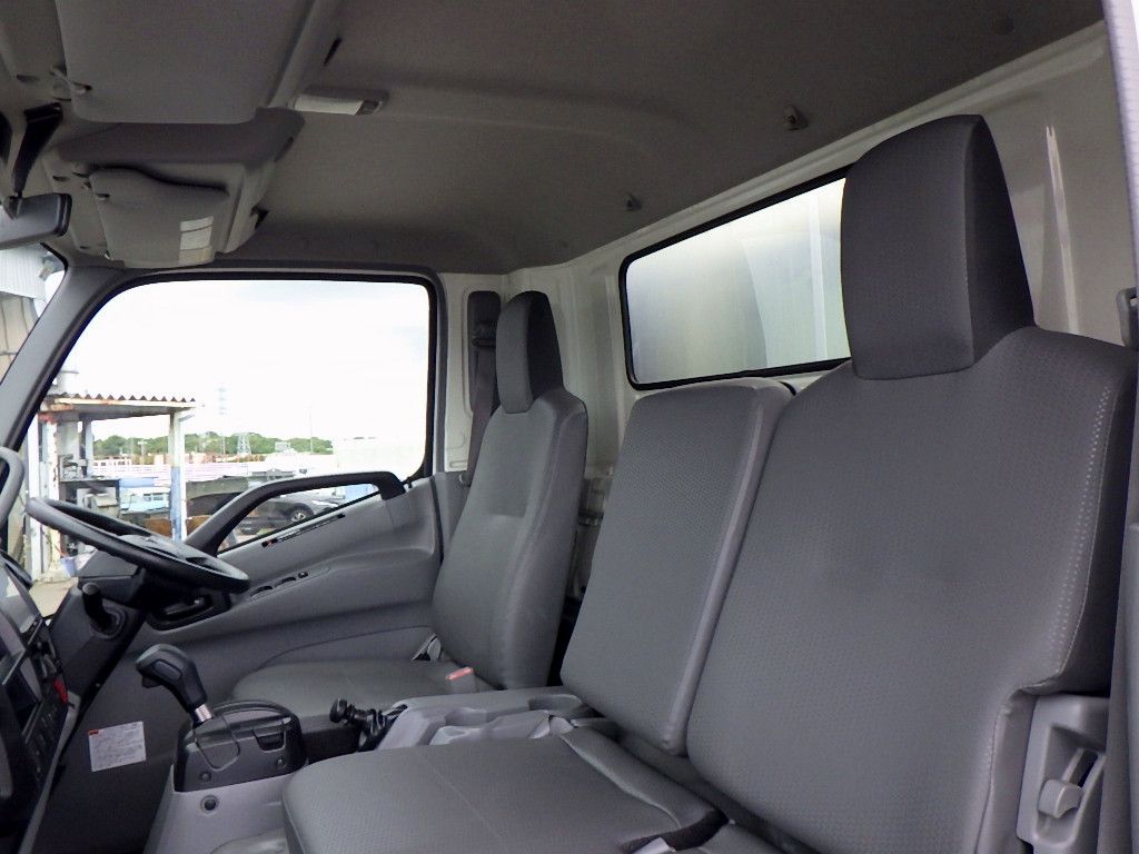 トヨタ ダイナ 2RG-XZU722(2WD)の写真11