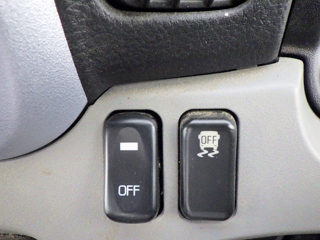 三菱 キャンター 2PG-FEB50(2WD)の写真16