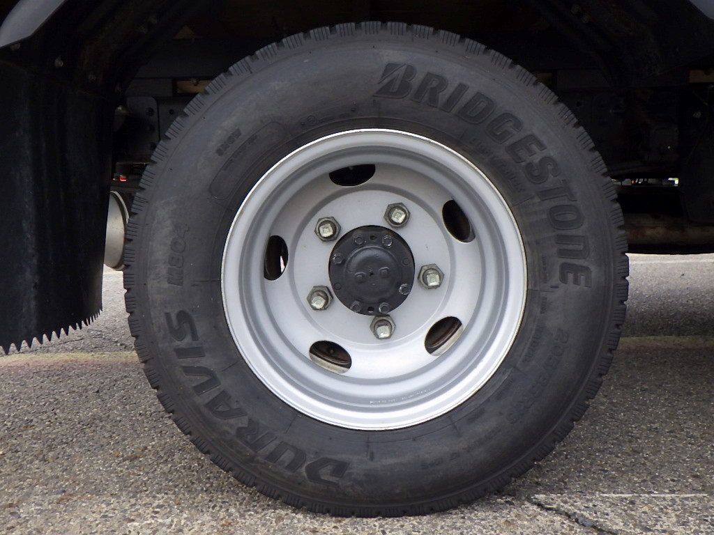 三菱 キャンター 2PG-FEB50(2WD)の写真20