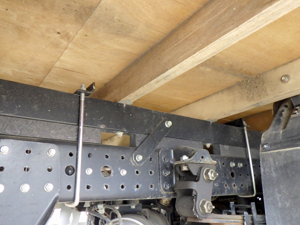 三菱 キャンター 2PG-FEB50(2WD)の写真30