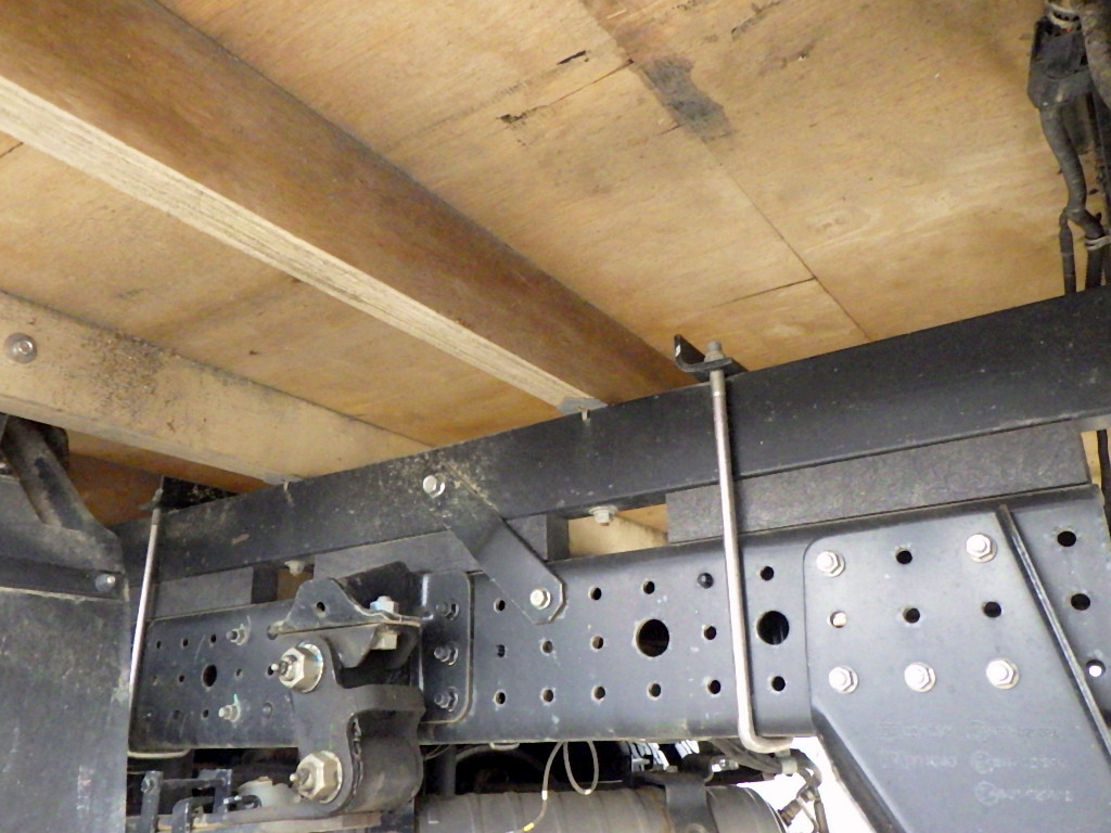 三菱 キャンター 2PG-FEB50(2WD)の写真31