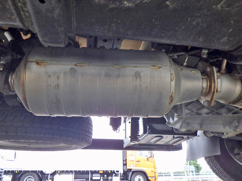 三菱 キャンター 2PG-FEB50(2WD)の写真38