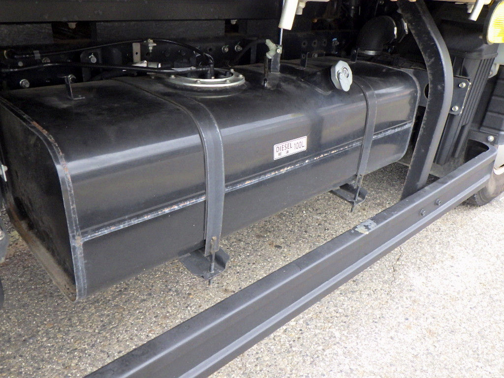 三菱 キャンター 2PG-FEB50(2WD)の写真40