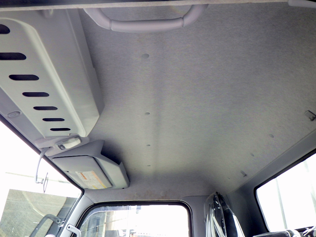 三菱 キャンター 2PG-FEB50(2WD)の写真45