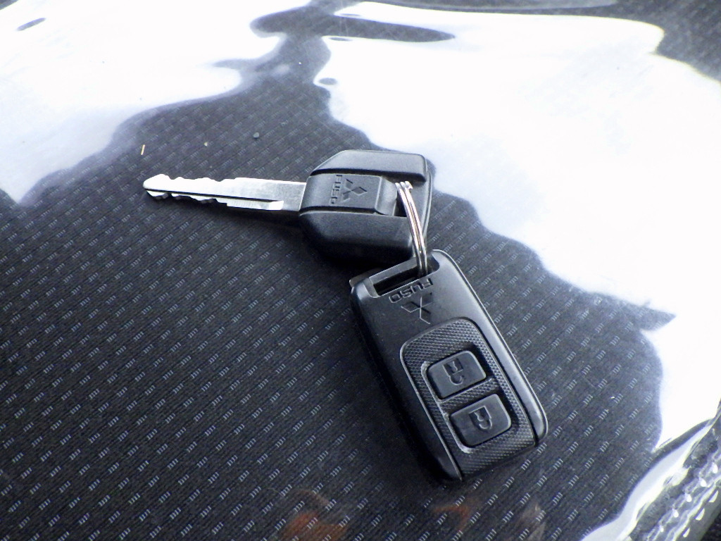 三菱 キャンター 2PG-FEB50(2WD)の写真50