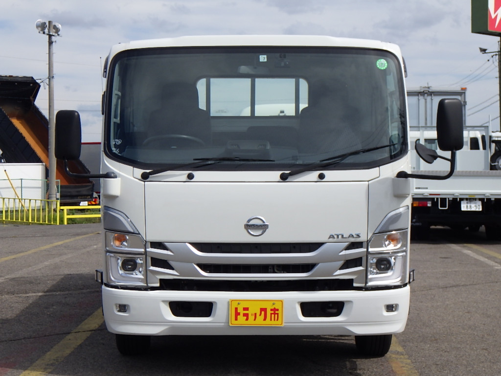 日産 アトラス 2RG-APR88AR(2WD)の写真3