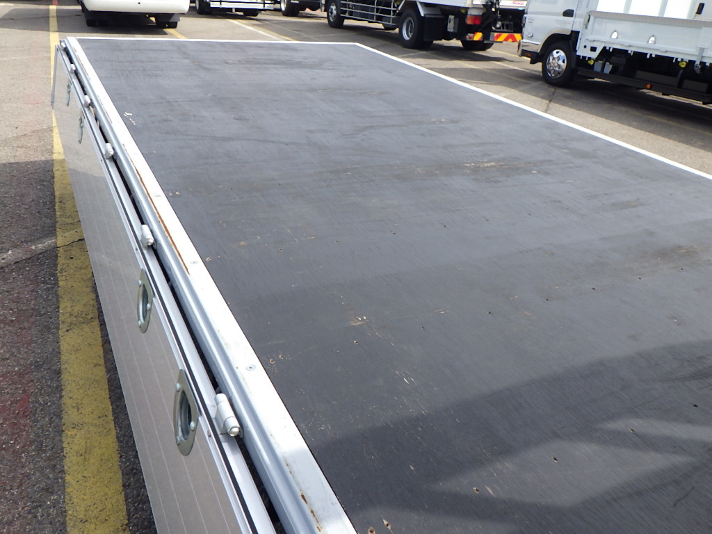 日産 アトラス 2RG-APR88AR(2WD)の写真9