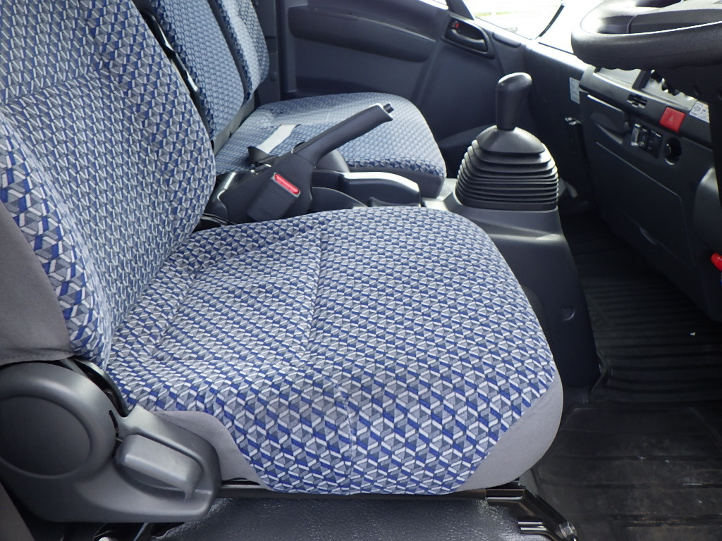 日産 アトラス 2RG-APR88AR(2WD)の写真45