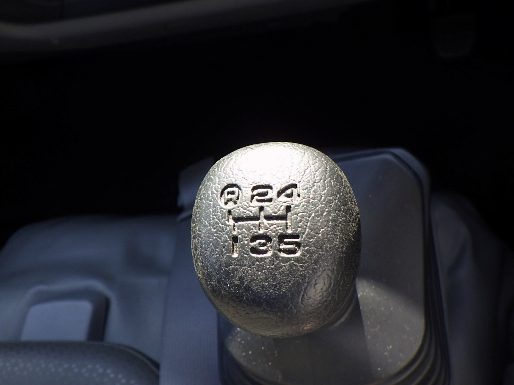 日野 デュトロ TKG-XZU695M(2WD)の写真13