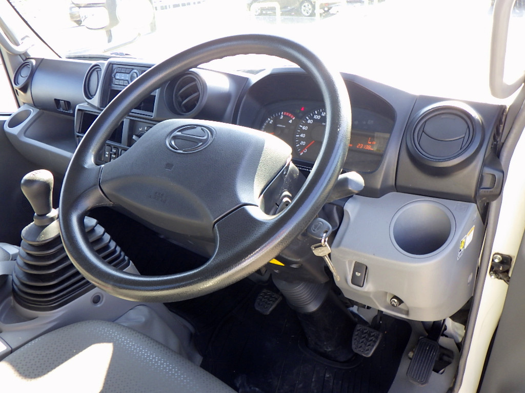 日野 デュトロ TKG-XZU695M(2WD)の写真41