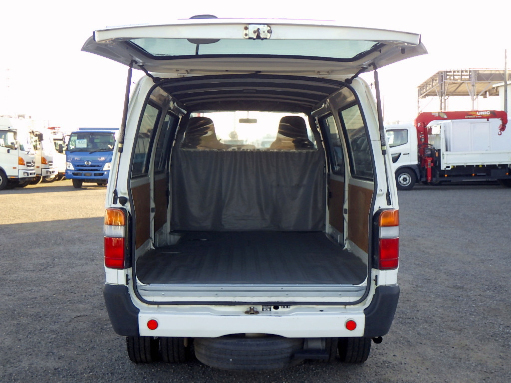 トヨタ トヨエース TKG-XZC605V(2WD)の写真7