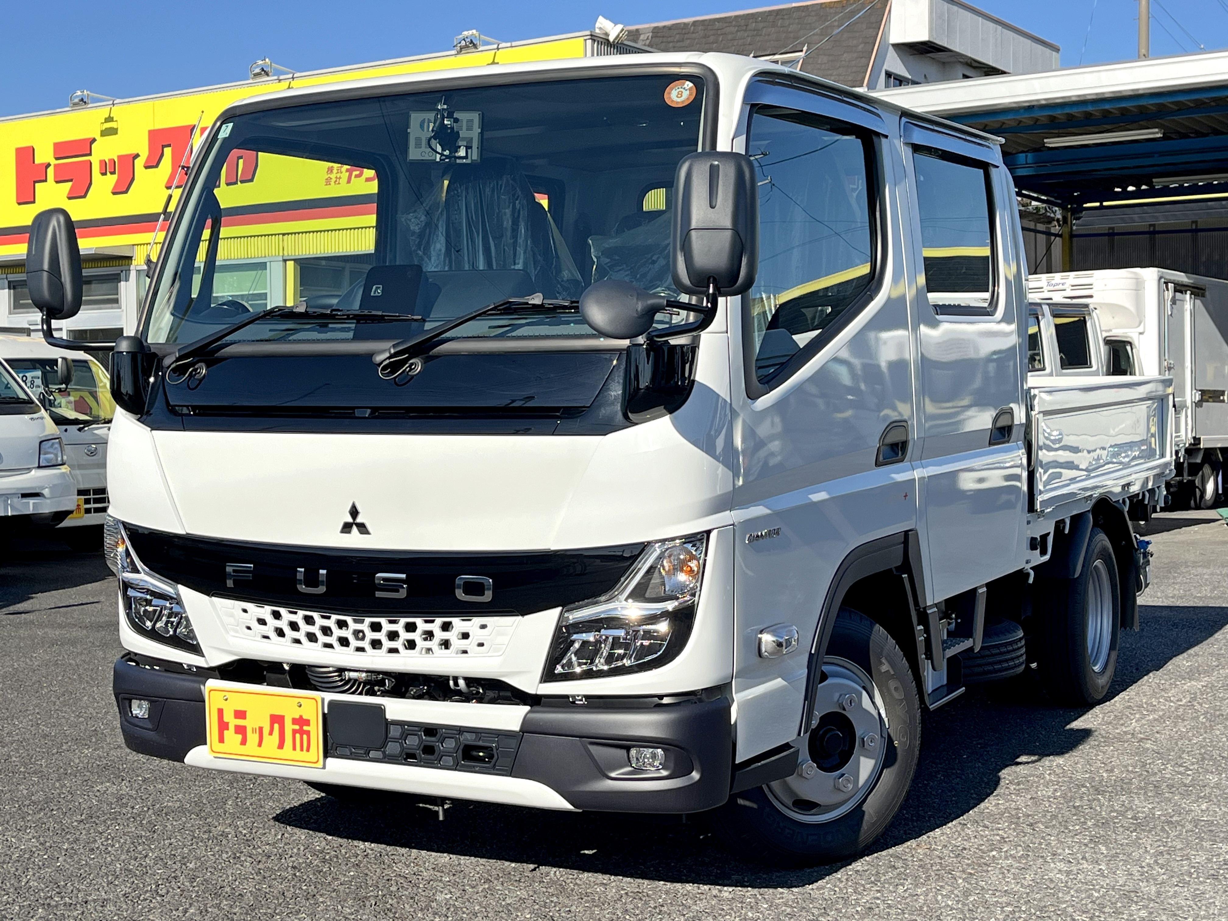 三菱 キャンター 2RG-FBA20(2WD)の写真1