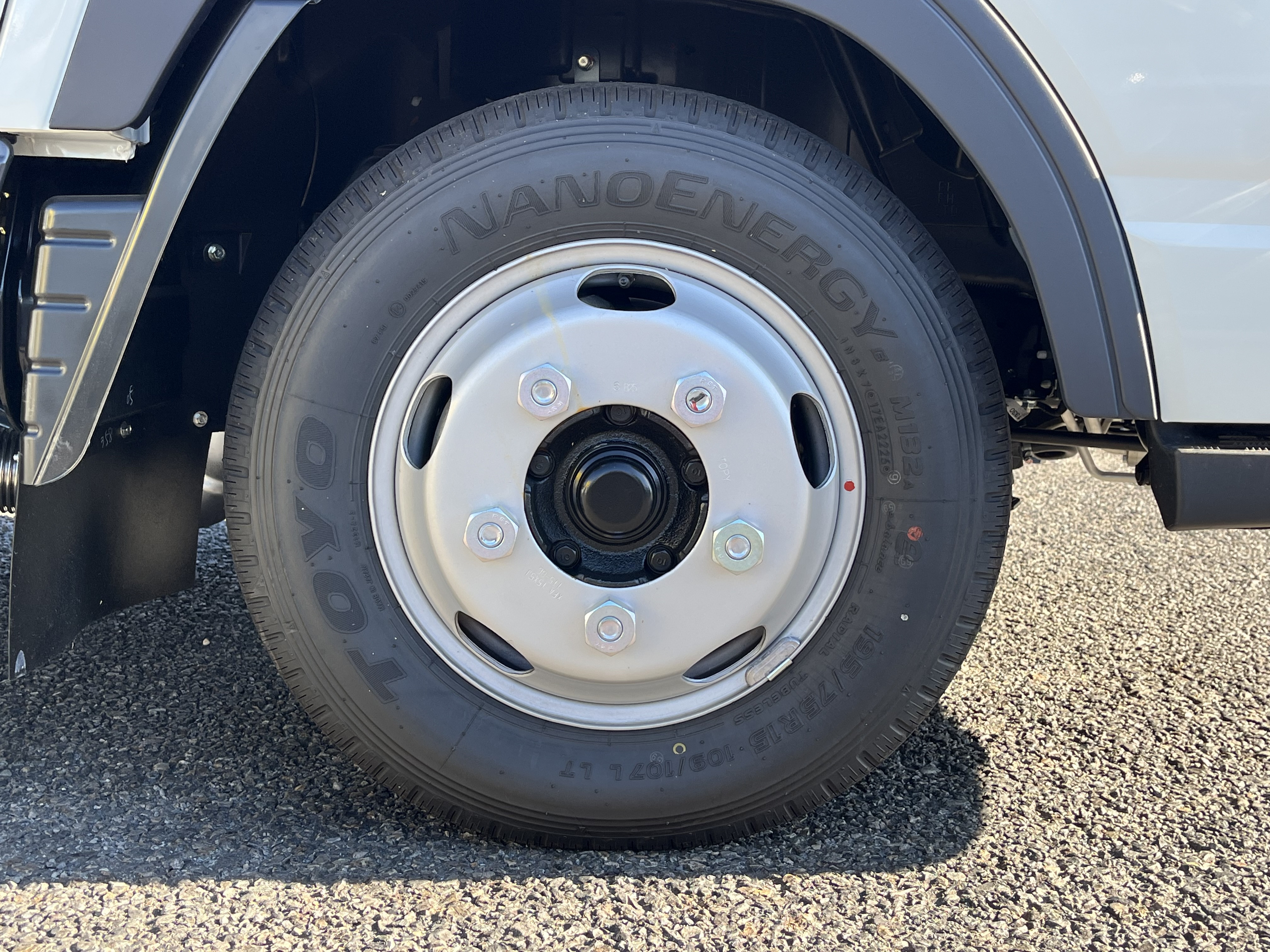 三菱 キャンター 2RG-FBA20(2WD)の写真39