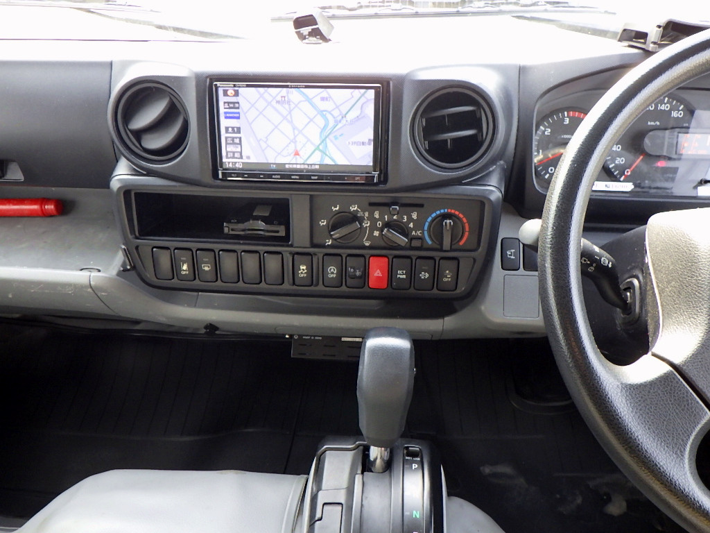 日野 デュトロ TPG-XZC605Y(2WD)の写真14