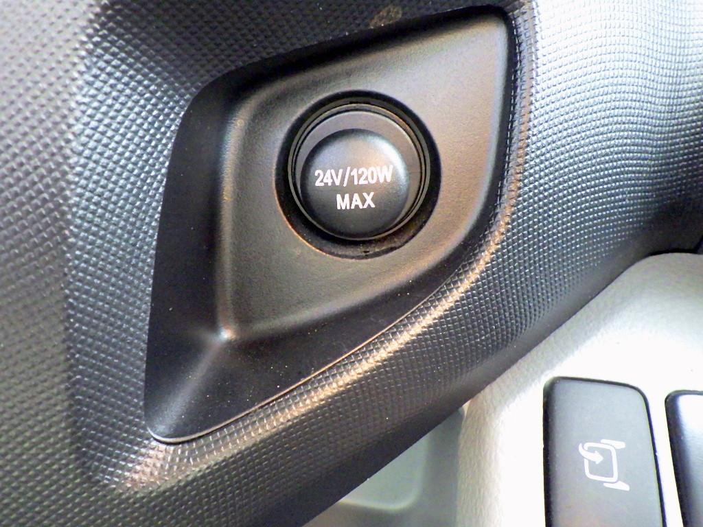 日野 デュトロ 2RG-XZU710M(2WD)の写真21