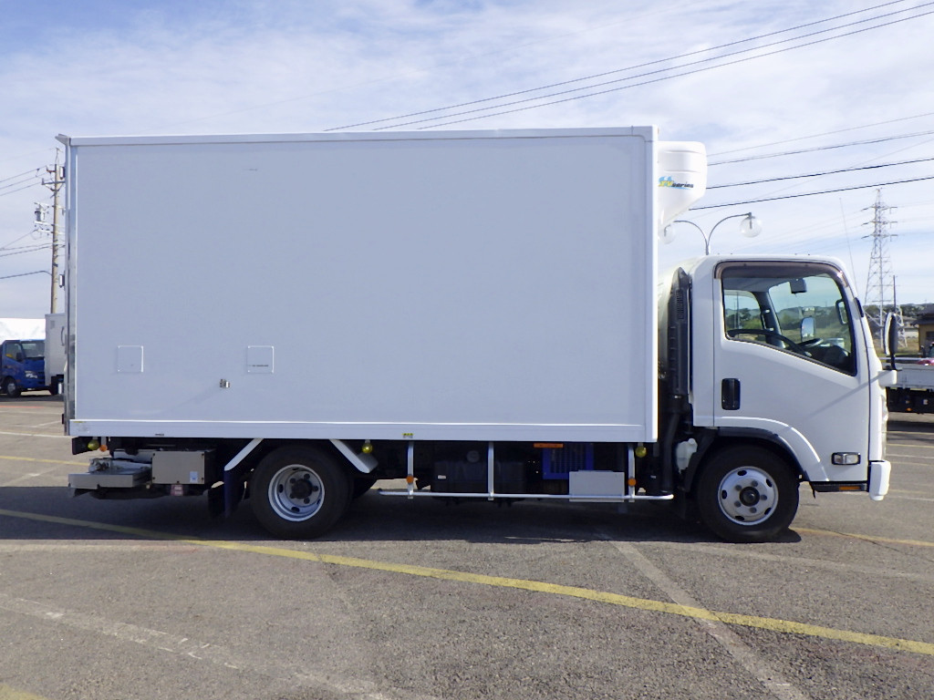 いすゞ エルフ TPG-NPR85AN(2WD)の写真4