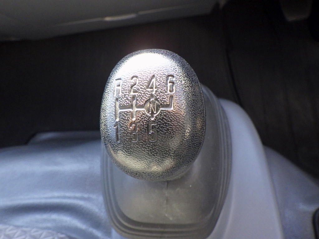 いすゞ エルフ TPG-NPR85AN(2WD)の写真35