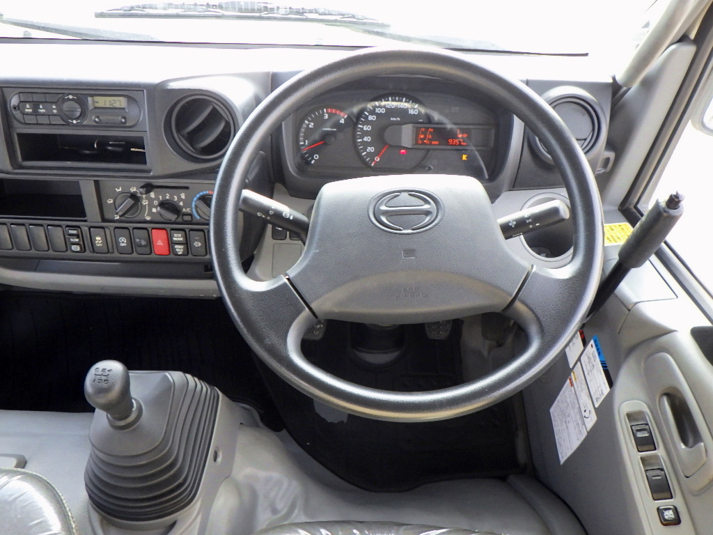 日野 デュトロ TKG-XZU600E(2WD)の写真13