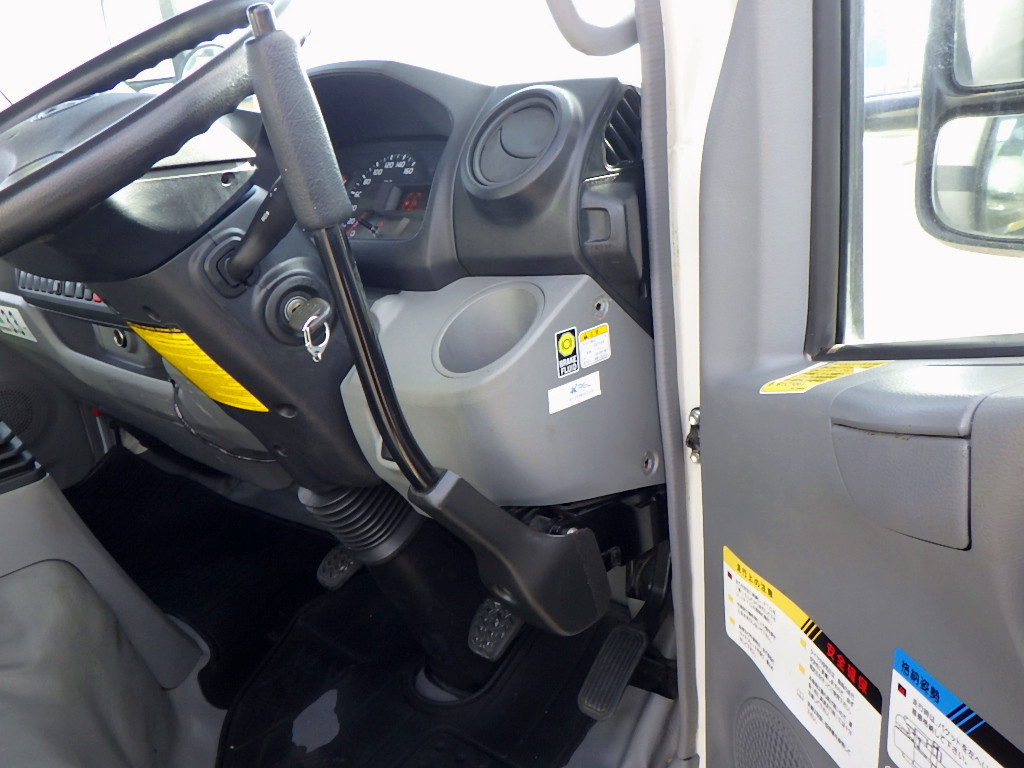 日野 デュトロ TKG-XZU600E(2WD)の写真16