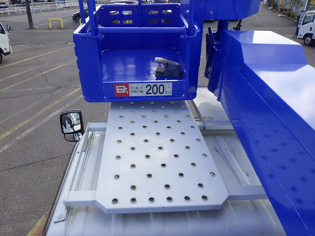 日野 デュトロ TKG-XZU600E(2WD)の写真37