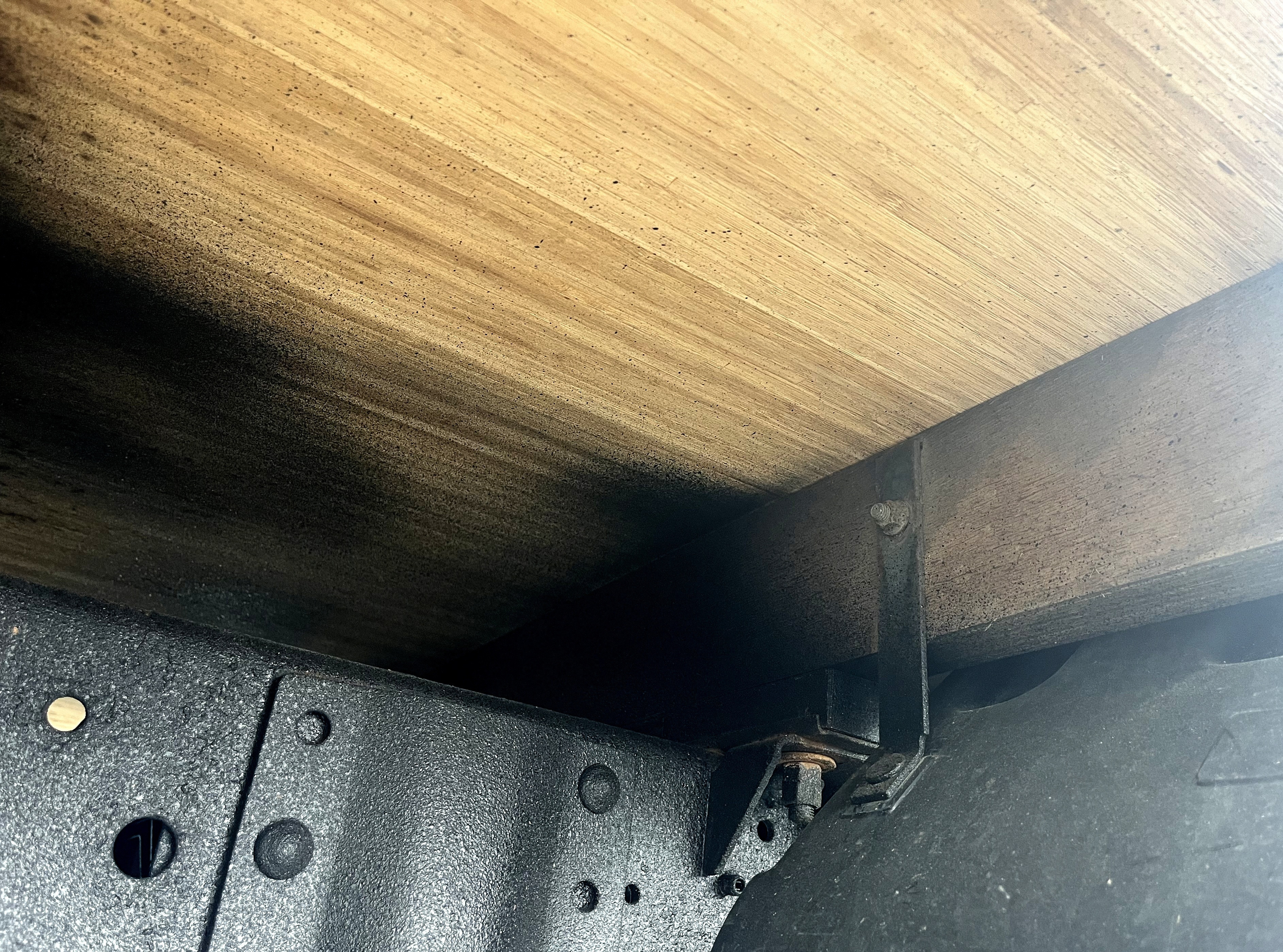 いすゞ エルフ TRG-NJS85A(4WD)の写真36