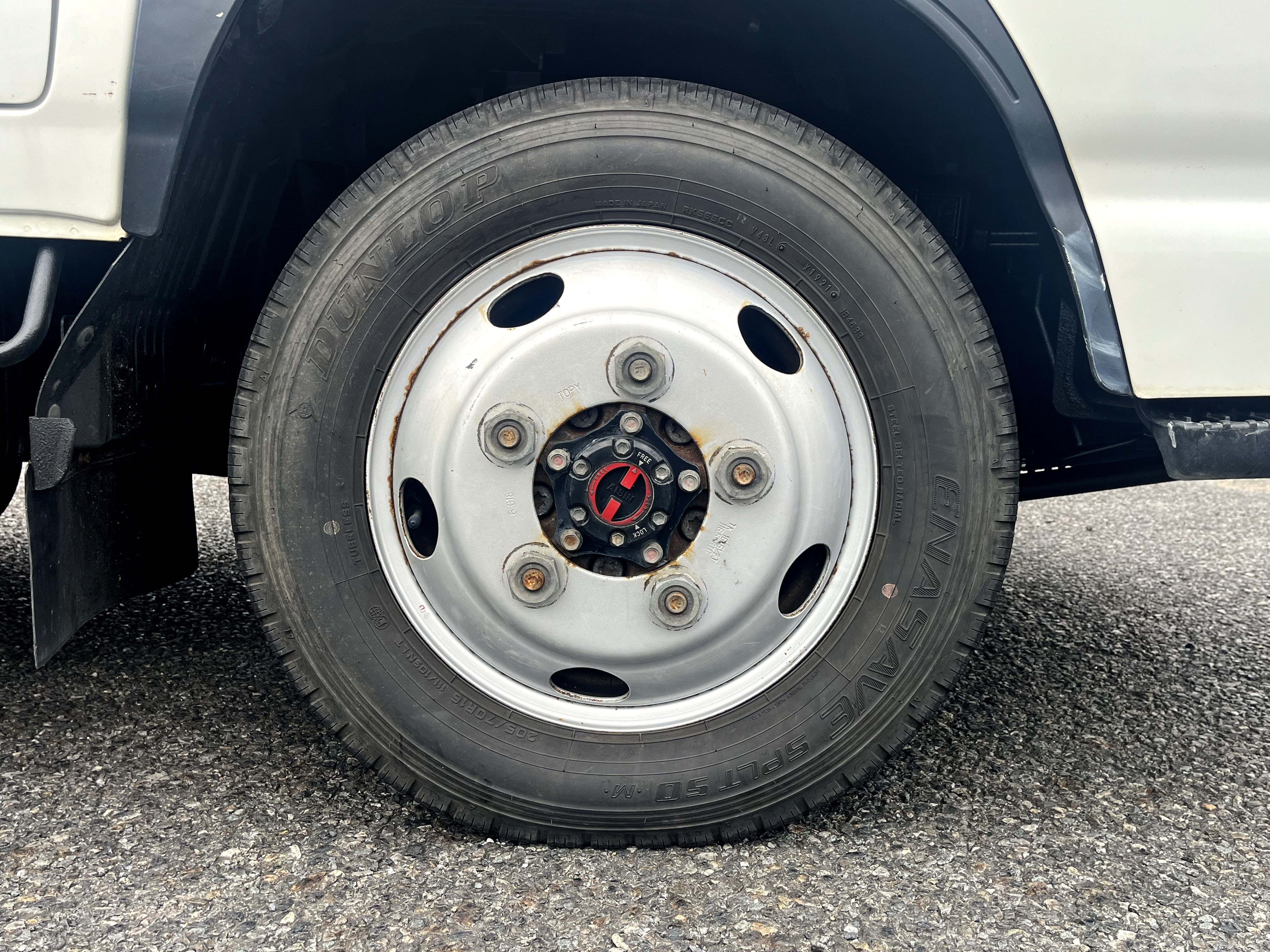 いすゞ エルフ TRG-NJS85A(4WD)の写真39