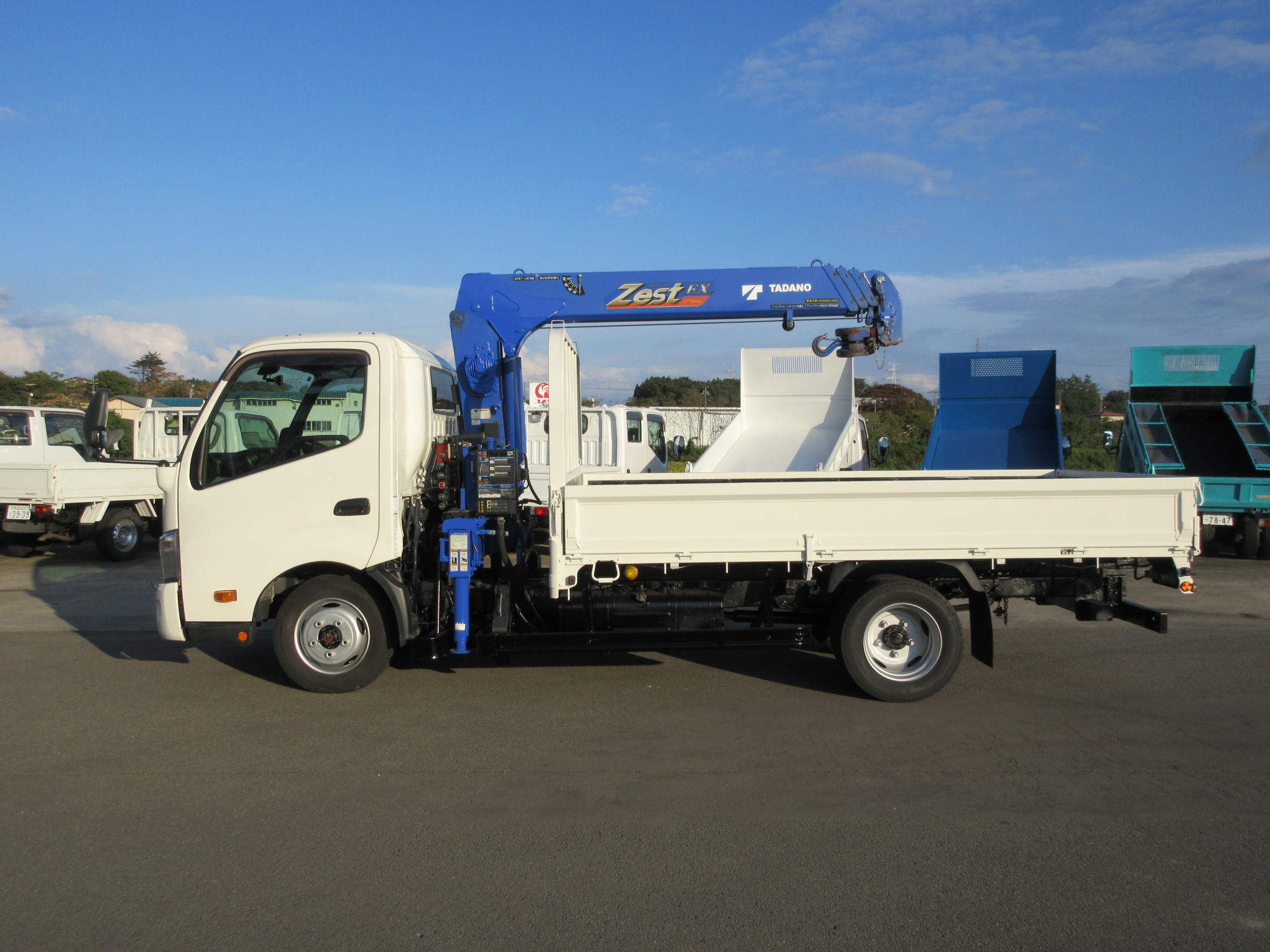 日野 デュトロ 2KG-XZU775M(4WD)｜中古トラックなら【トラック市】